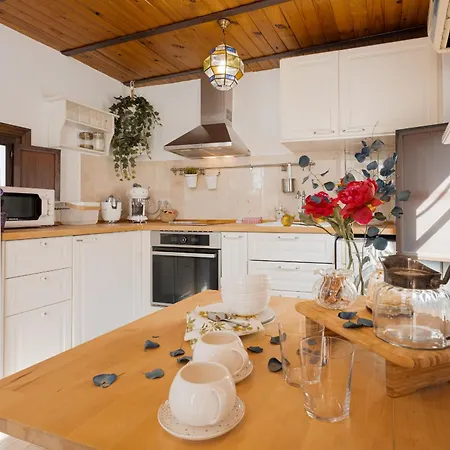 C44 Cute Penthouse Center Apartment Malaga
